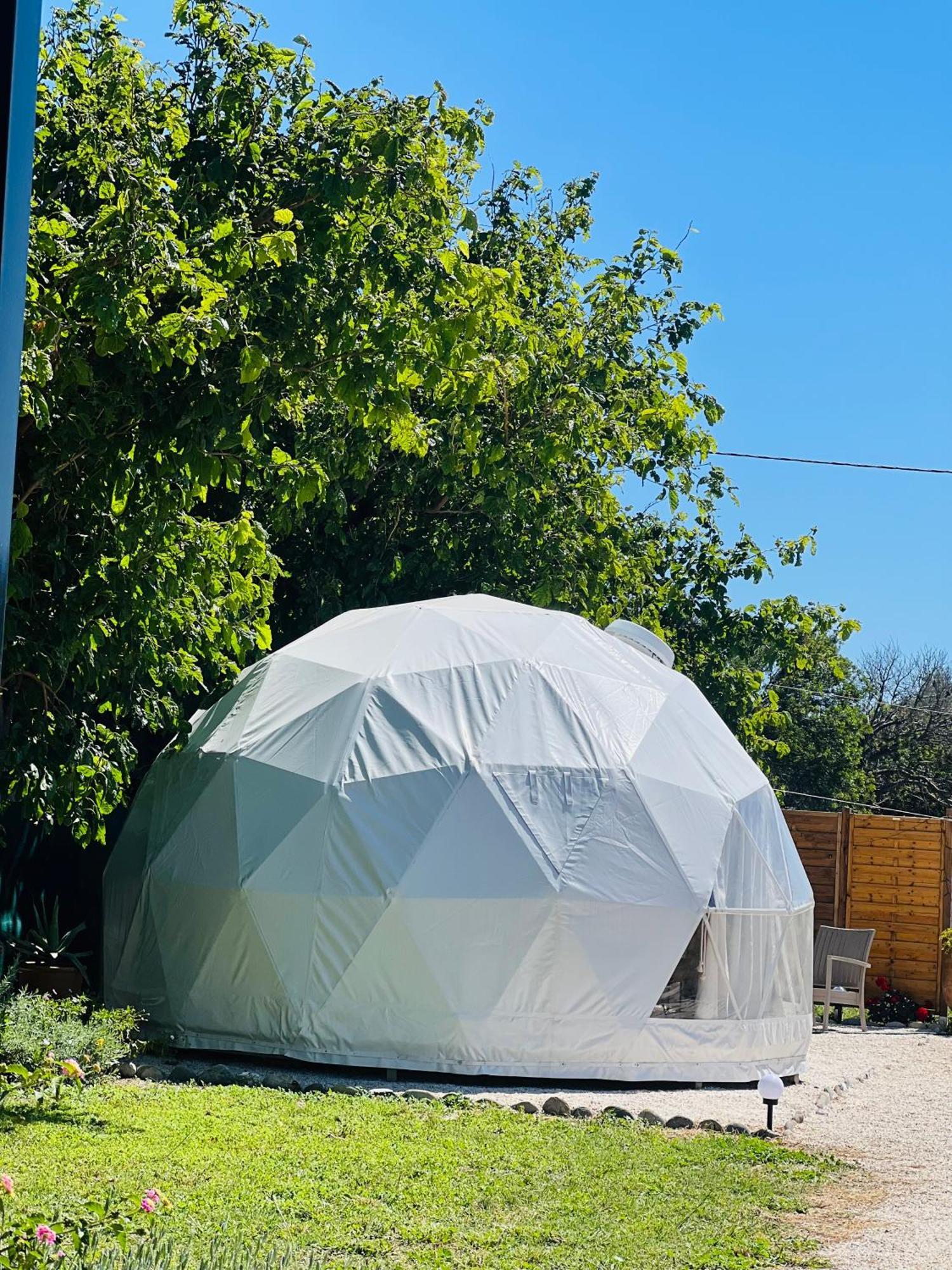 Luxury tent Sougia Dome